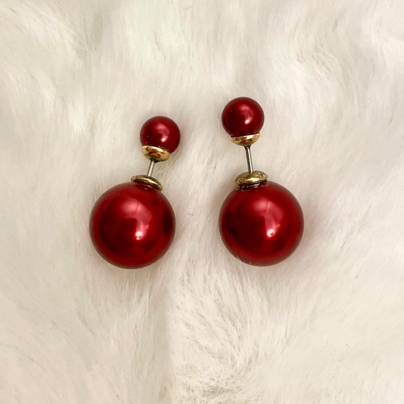 Red Earring - Picture 2 of 2